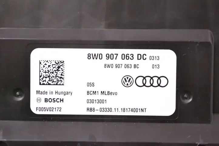 Audi A4 S4 B9 8W (2019 - ) 8W0907063DC Модуль управления кузовом (BCM) — фото 5