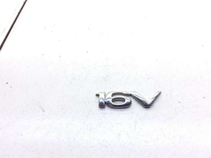 Opel Vectra (1999 - 2002)  0094368 Значок производителя / буквы модели