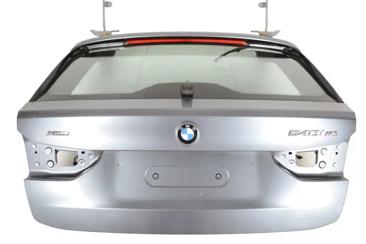 BMW 5 G30 G31 (2016 - ) Крышка багажника — фото 3
