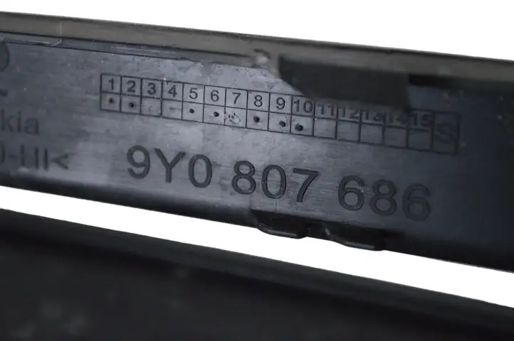 Porsche Cayenne (9Y0 9Y3) (2018 - ) 9Y0807686 Другая часть кузова — фото 5