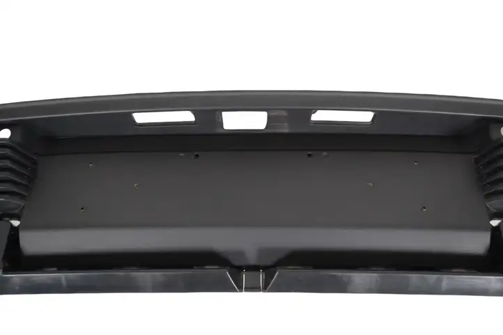 Porsche Taycan 9J1 (2019 - ) 9J0807983M Нижняя часть переднего бампера — фото 7