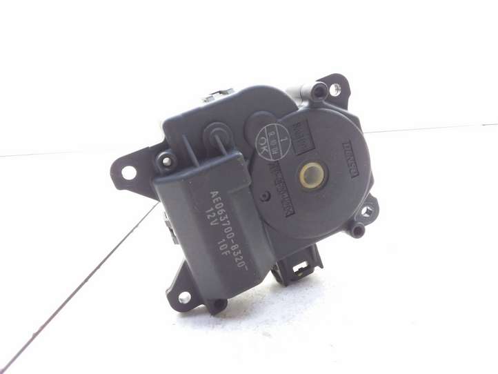 Mitsubishi Colt (2004 - 2008)  AE0637008320 Двигатель заслонки