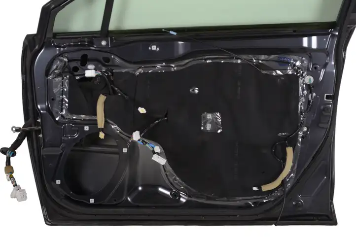 Subaru Outback (BS) (2014 - 2019) Дверь — фото 5