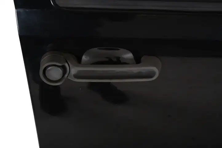 Jeep Cherokee (2001 - 2007) Дверь — фото 3