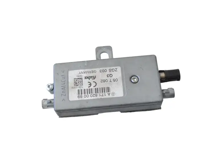Mercedes-Benz SLK R171 (2005 - 2011) A1718200089 Усилитель антенны — фото 1