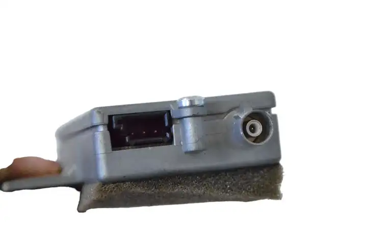 Mercedes-Benz SLK R171 (2005 - 2011) A1718200089 Усилитель антенны — фото 4