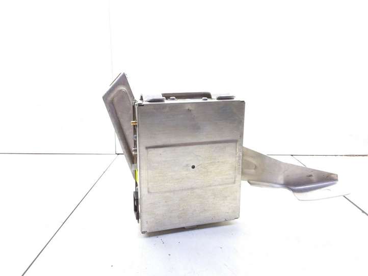 Audi A6 (2001 - 2004)  7612001049 Блок управления навигации (GPS)