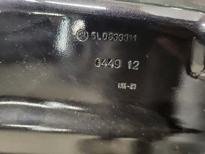 Skoda Yeti (5L) (2013 - 2018) 5L0833311 Задняя дверь — фото 7