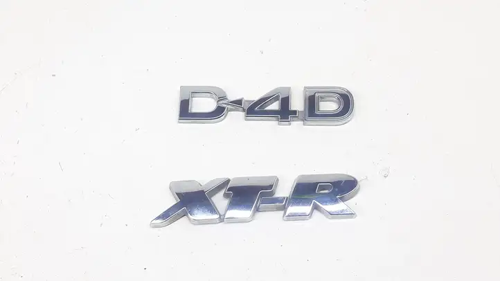 Toyota RAV 4 (XA30) (2006 - 2016) Эмблема модели — фото 1
