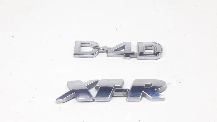 Toyota RAV 4 (XA30) (2006 - 2016) Эмблема модели — фото 3