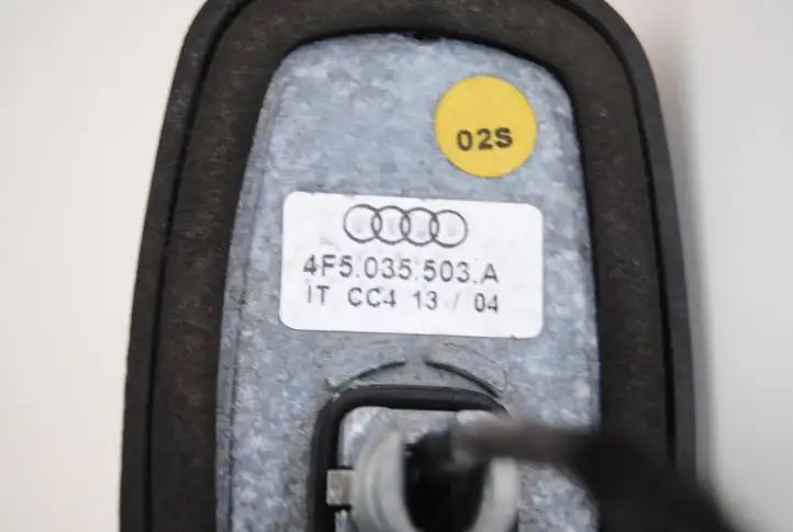 Audi A6 S6 C6 4F (2004 - 2008) AF5035503A GPS антенна — фото 2