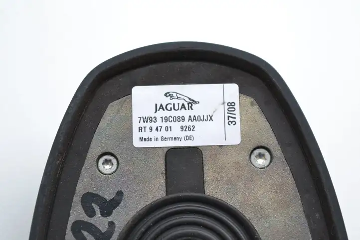 Jaguar XF X250 (2007 - 2015) 7W9319C089 GPS антенна — фото 3