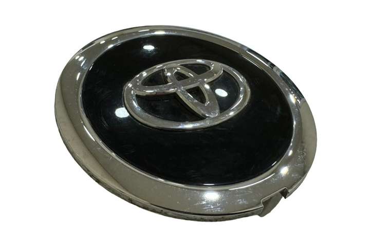 Toyota Yaris (2019 - )  PZ493986722 Колпачек колесных болтов