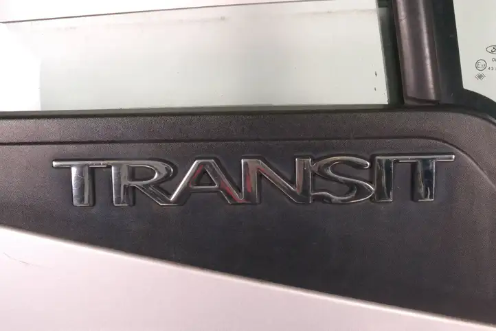 Ford Transit (2006 - 2013) Дверь — фото 12