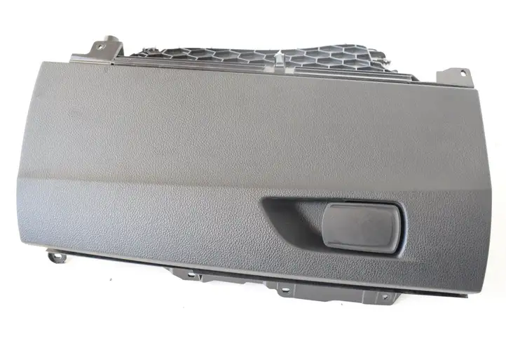BMW 1 F20 F21 (2011 - 2019) 9226047 Вещевой ящик — фото 1