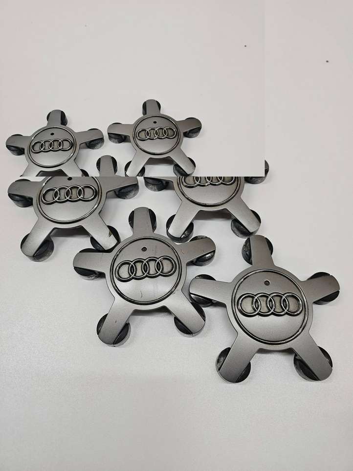 Audi A4 (2007 - 2011)  4F0601156N Колпачек колесных болтов