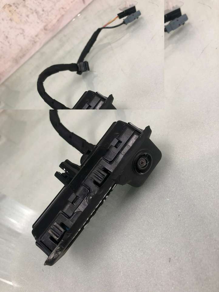 Seat Arona (2017 - )  6f982756615s Ручка (с камерой) задней крышки