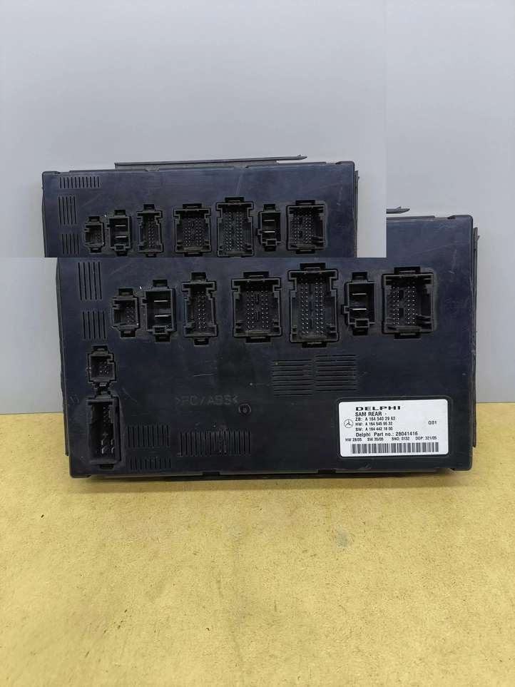 Mercedes-Benz R W251 (2005 - 2013)  A1645402962 Блок управления SAM