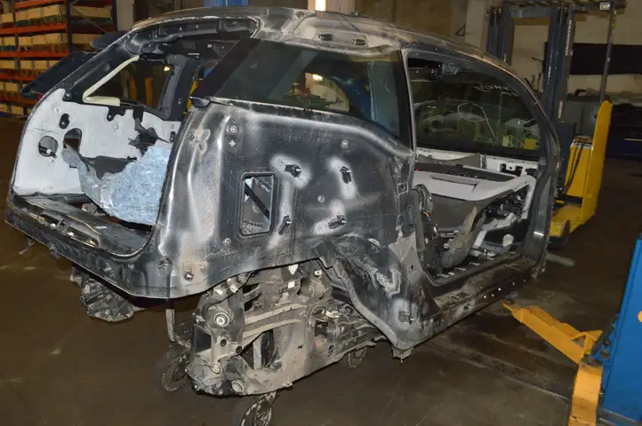 BMW i3 (2013 - ) Кузов — фото 2