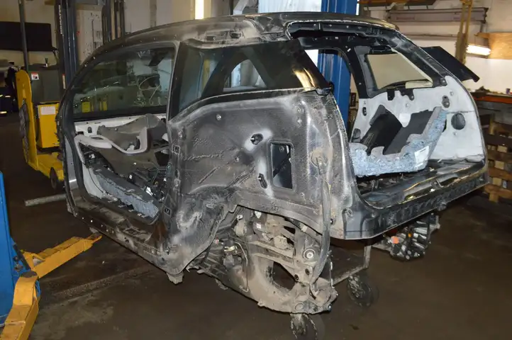 BMW i3 (2013 - ) Кузов — фото 3