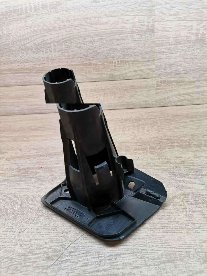 BMW X5 F15 (2013 - 2017)  7315958 Передний кронштейн  датчика парковки (PDC)