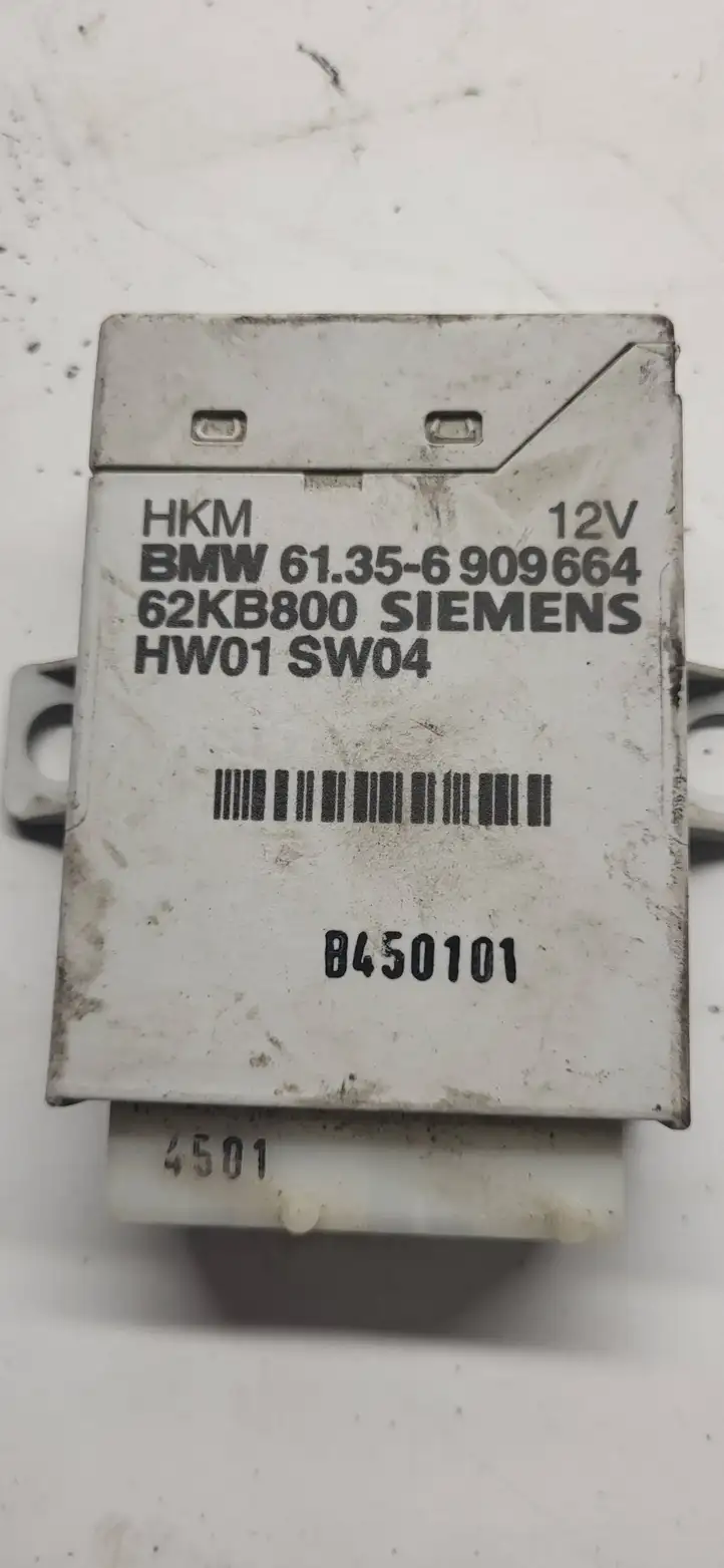 BMW 5 E39 (1996 - 2003) 61356909664 Блок управления крышкой багажника — фото 3