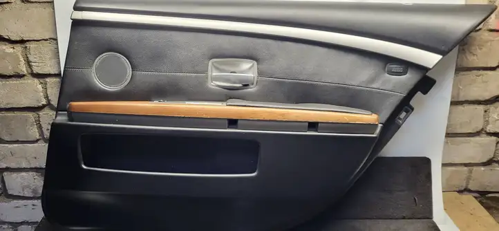 BMW 7 E65 E66 (2001 - 2008) Обшивка задней двери — фото 1