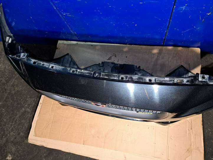 Jaguar XE (2019 - )  MX7317F003EA Передний бампер