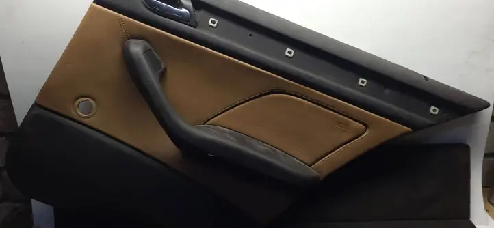 BMW 3 E46 (1998 - 2005) Обшивка задней двери — фото 1