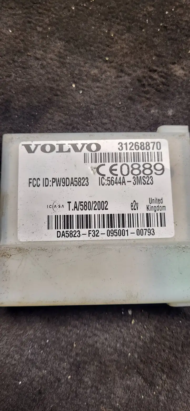 Volvo V50 (2004 - 2008) 31268870 Блок управления сигнализацией — фото 3