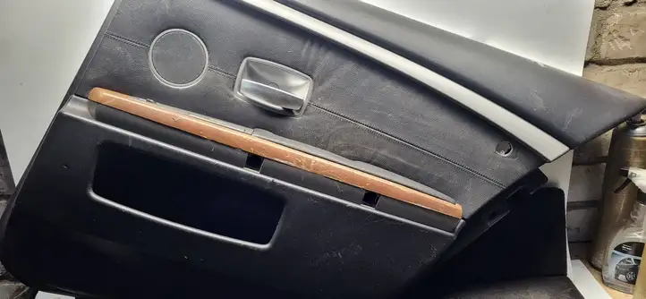 BMW 7 E65 E66 (2001 - 2008) Обшивка задней двери — фото 1