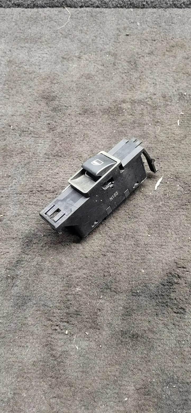 BMW 3 E46 (1998 - 2005) 6318381510 Кнопка стеклоподъемников — фото 1