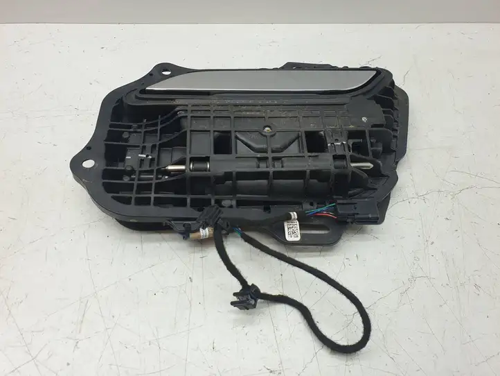 Tesla Model S (2012 - 2016) 100737500L Наружная ручка задней двери — фото 1