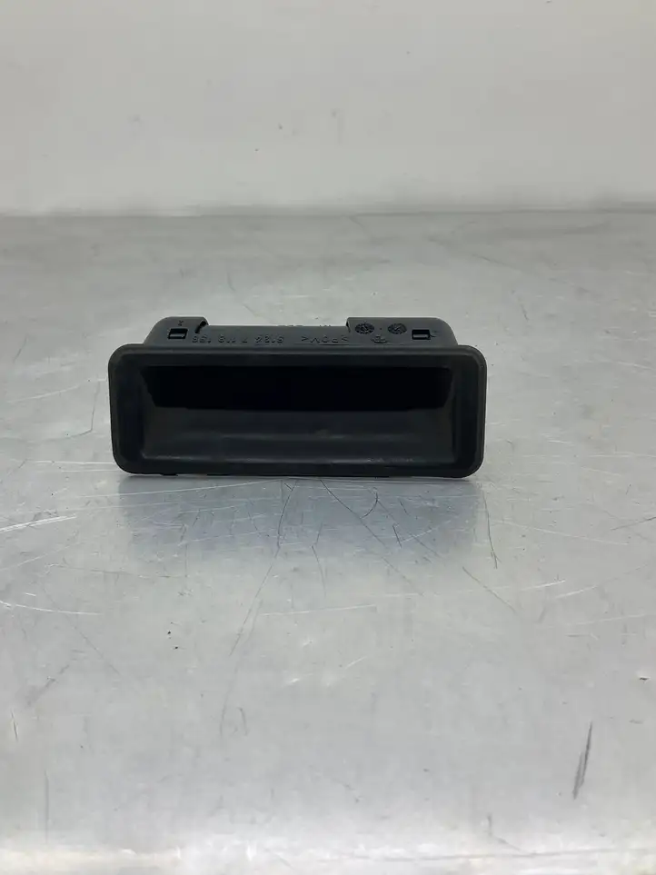 BMW 5 E60 E61 (2004 - 2010) 51247118158 Ручка крышки багажника — фото 4