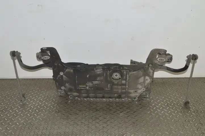 Skoda Octavia Mk2 (1Z) (2004 - 2013) 1K0199369G Передняя балка подвески — фото 1