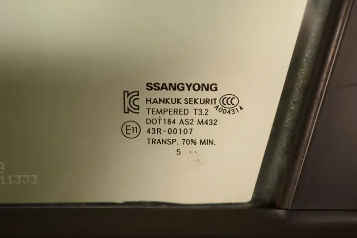SsangYong Tivoli (2015 - ) Дверь — фото 2