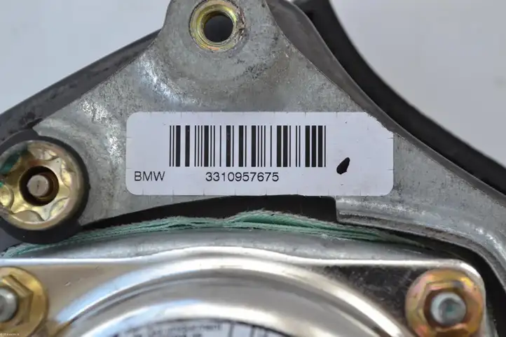 BMW 3 E46 (1998 - 2005) Подушка безопасности руля — фото 2
