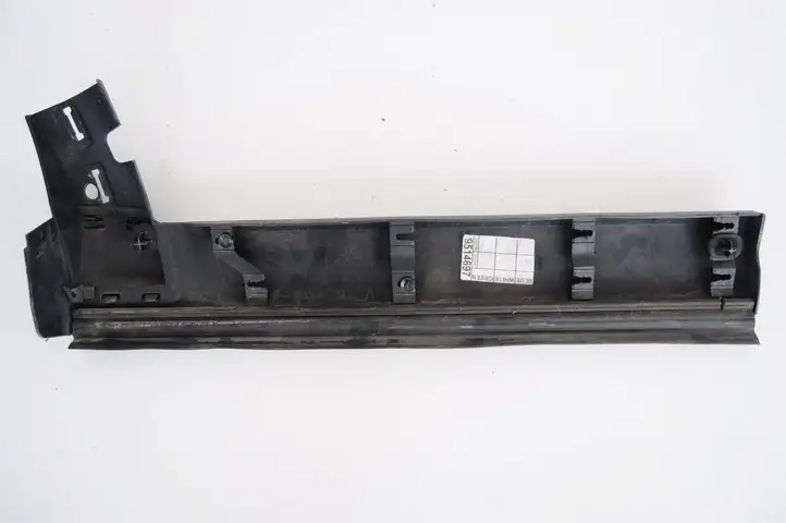 Land Rover Discovery 4 - LR4 (2009 - 2013) 9514697 Молдинги задней двери — фото 5