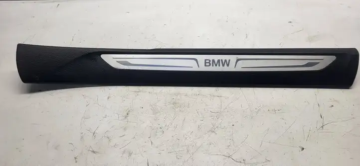 BMW X5 F15 (2013 - 2017) Внутренняя отделка переднего порога — фото 1