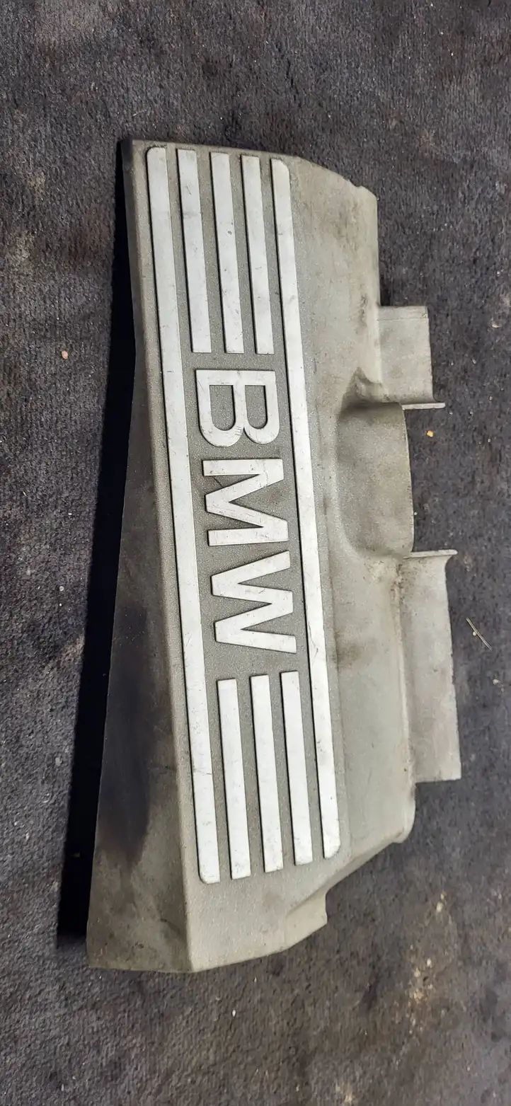 BMW 7 E65 E66 (2001 - 2008) 1112750877 Крышка двигателя декоративная — фото 1