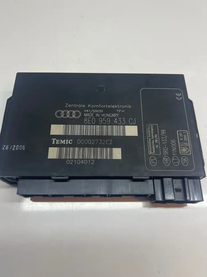 Audi A4 S4 B7 8E 8H (2004 - 2009) 8E0959433CJ Модуль комфорта — фото 1