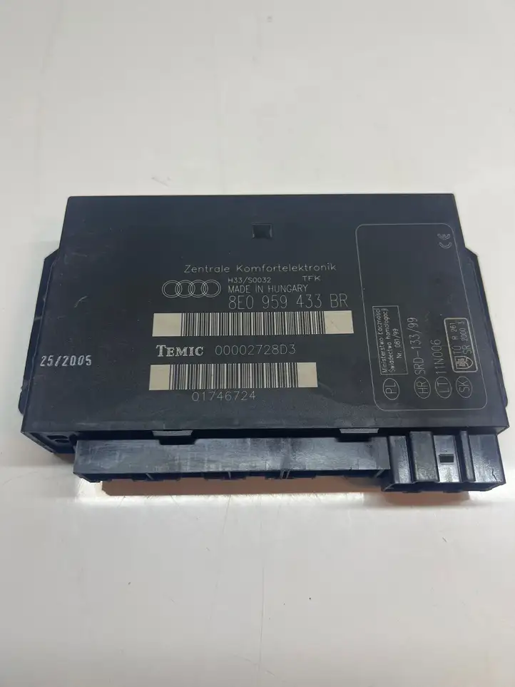Audi A4 S4 B7 8E 8H (2004 - 2009) 8E0959433BR Модуль комфорта — фото 1