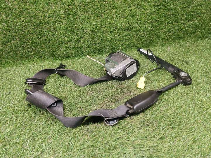 Opel Astra (2009 - 2012)  13297101 Передний ремень безопасности