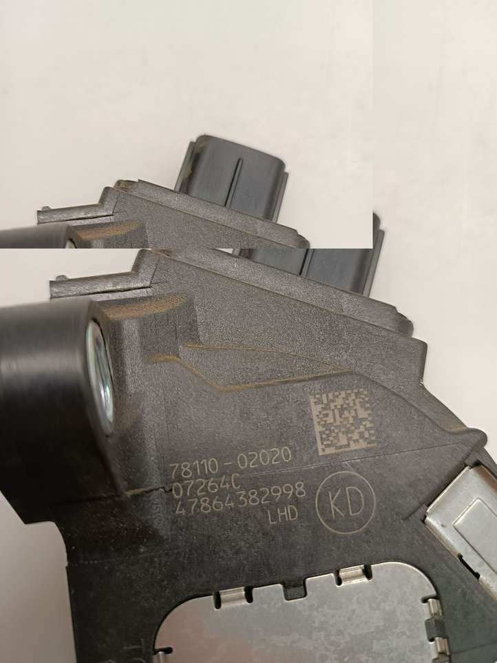 Toyota Auris 150 (2006 - 2012)  7811002020 Педаль акселератора