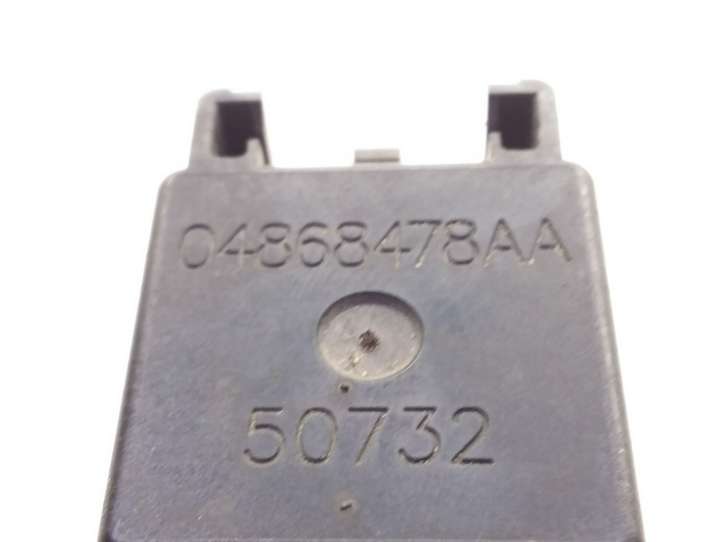 Chrysler Voyager (2004 - 2007)  04868478AA Другое реле