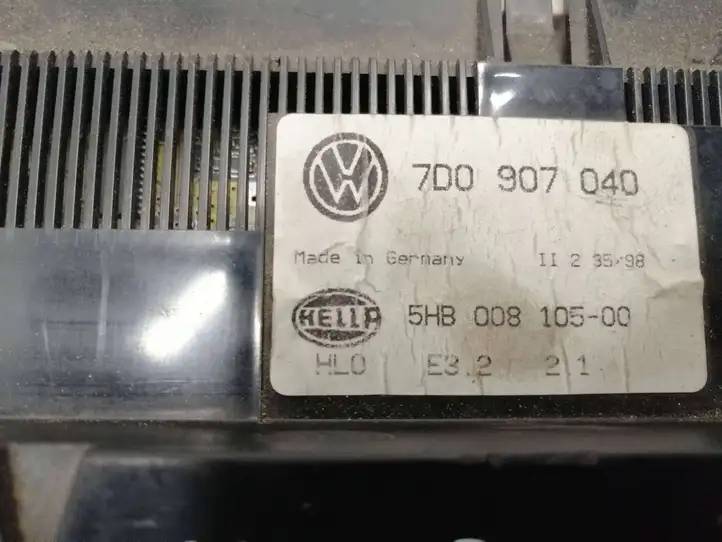 Volkswagen Transporter - Caravelle T4 (1990 - 2003) 7D0907040 Модуль комфорта — фото 3