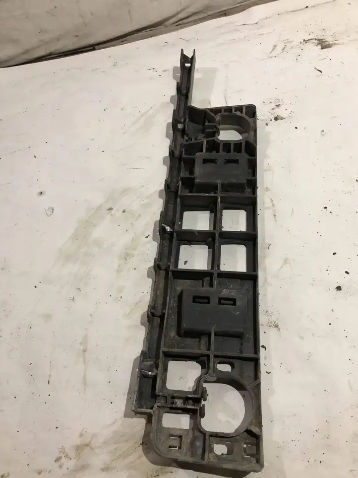 Land Rover Range Rover Sport L320 (2005 - 2009) DXF500021 Кронштейн заднего бампера — фото 2