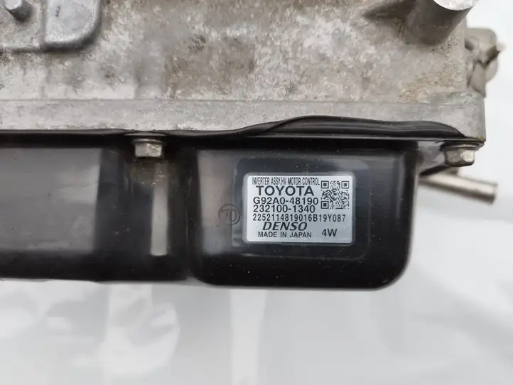 Lexus RX 450H (2015 - 2019) G92A048190 Инвертор напряжения — фото 3