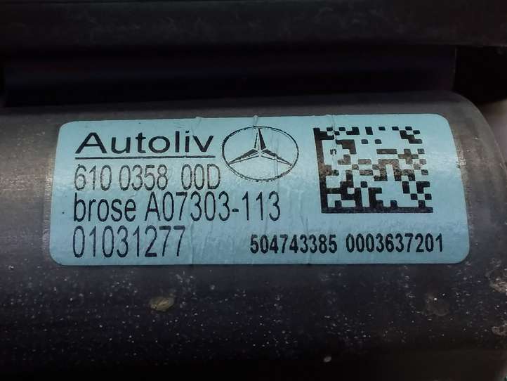 Mercedes-Benz E W212 (2009 - 2016)  A07303113 Передний ремень безопасности