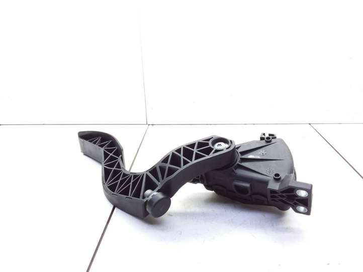 Audi A4 (2004 - 2009)  8E1723523G Педаль акселератора